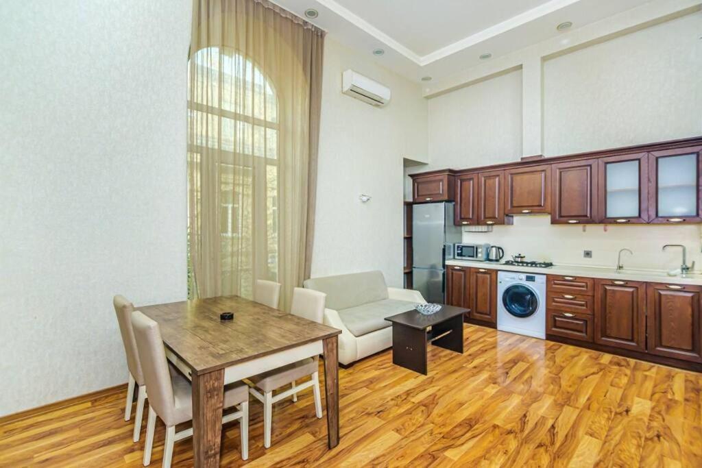 באקו City Center Apartment מראה חיצוני תמונה